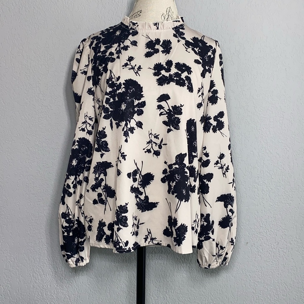 Women’s Floral Top
